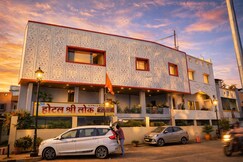 Hotel Shree Lok