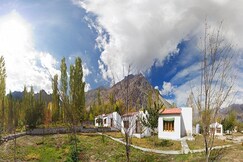 Himalayan Eco Resort