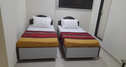 Hotel Shraddha Room Type - Deluxe