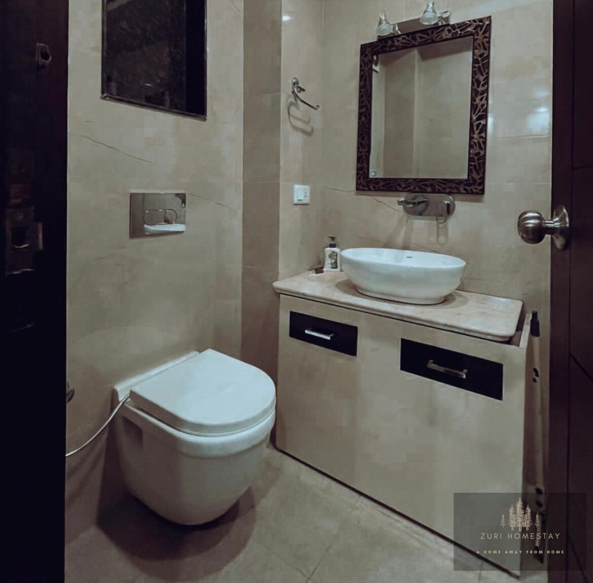 Zuri Homestay - Tap to explore photos