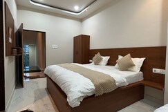 Hotel Shri Ram Gopal Seva Dham