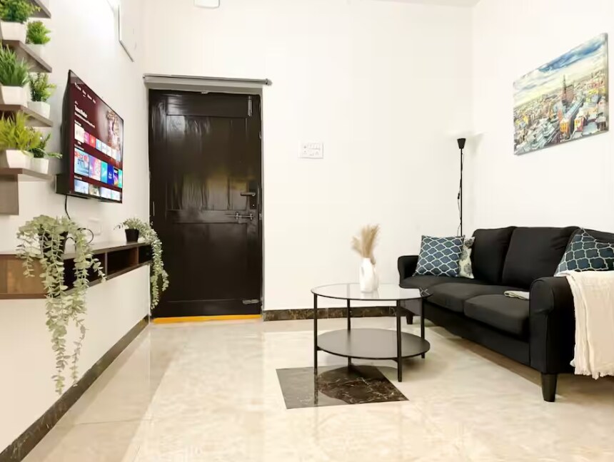 Luma : Modern 2BHK @Gachibowli near US Consulate. - Tap to explore photos