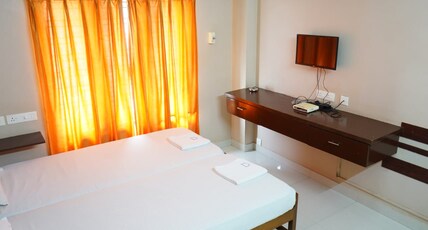 SANGEETHA TOURIST HOME Room Type - Duplex Deluxe (AC)