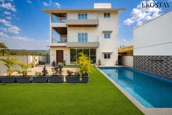 EKOSTAY - Concrete Cove villa