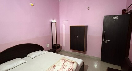 Hotel restaurant om jai jagdish Room Type - Double bed (A.C.)