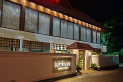 Indudharam Tourist Home   Vaikom Temple