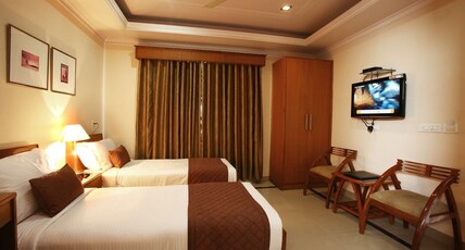 HOTEL THE LEAGUE Room Type - Super Deluxe Room HOTEL THE LEAGUE Room Type - Super Deluxe Room