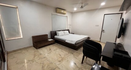 Urban Nest | Rooms in an Apartment Room Type - Double Room