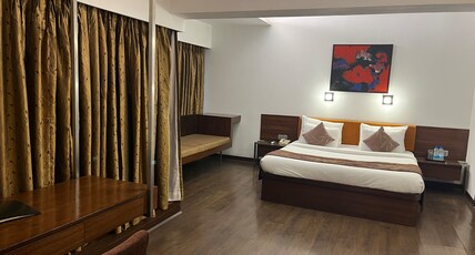Hotel Parc Estique Room Type - MONTECARLO 2 BHK Apartment with Bathtub and Balcony