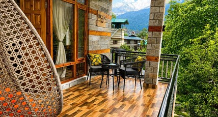 Enroot Manali Room Type - Superior King Room
