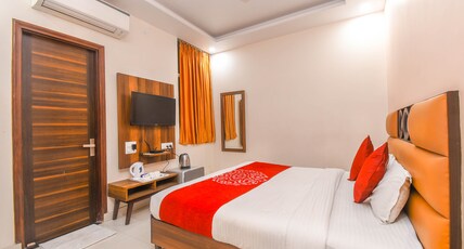 Hotel Reeve Inn Room Type - Super Deluxe