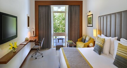Radisson Jass Khajuraho Room Type - Deluxe Room with Balcony or Seating Area