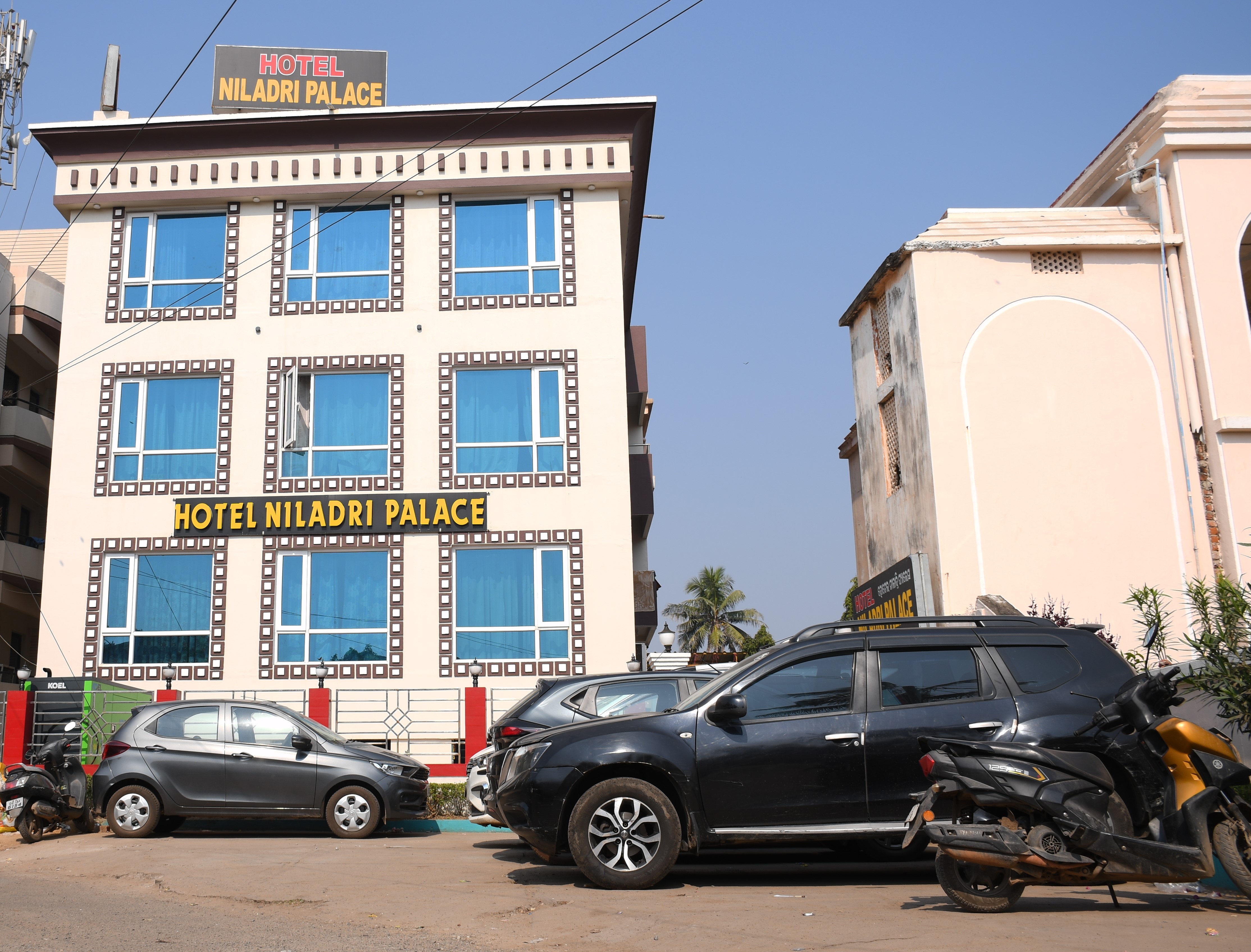HOTEL NILADRI PALACE - Tap to explore photos