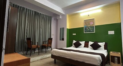 Hotel Moomal Residency Room Type - Deluxe Room
