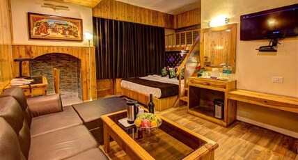 Hotel Apple Paradise Room Type - Maharaja Suite