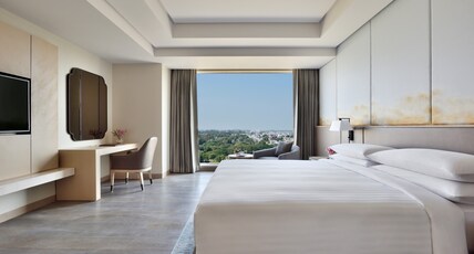 Indore Marriott Hotel Room Type - Club King, Club Lounge Access, Happy Hours (1+1) from 6PM-8PM, Guest room, 1 King Bed Indore Marriott Hotel Room Type - Club King, Club Lounge Access, Happy Hours (1+1) from 6PM-8PM, Guest room, 1 King Bed