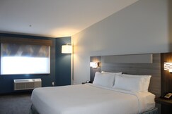 Holiday Inn Express BAKERSFIELD