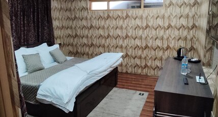 Blue In Room Type - Super Deluxe Room