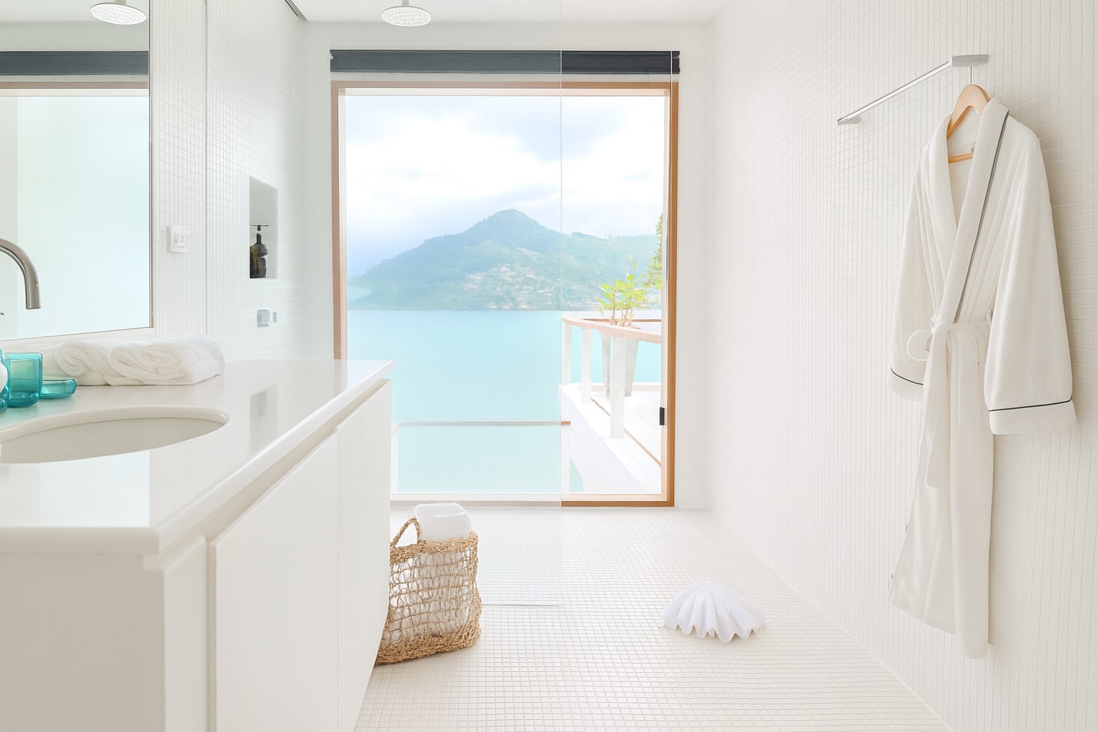 Villa Nevaeh - Ocean Front Private Villa Kamala Beach - Tap to explore photos