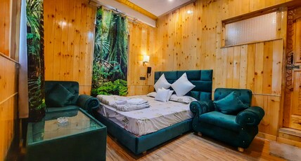 Padshah Pal Resorts and Restaurant Room Type - Premium room Hill View