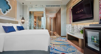 Valia Bangkok Sukhumvit 24 by Kingston Hotels Room Type - Premier King Bed