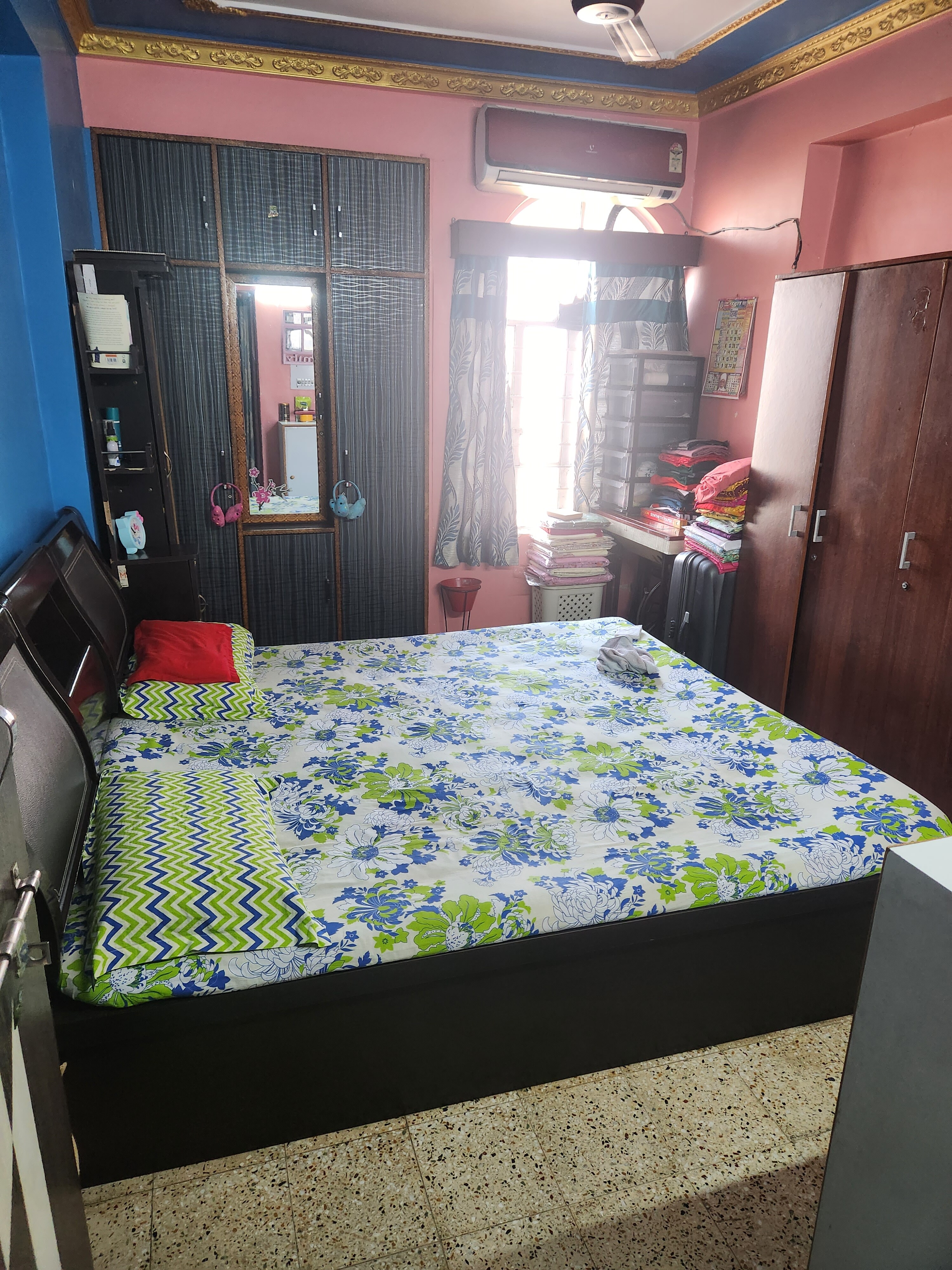 Rinku jha house - Tap to explore photos