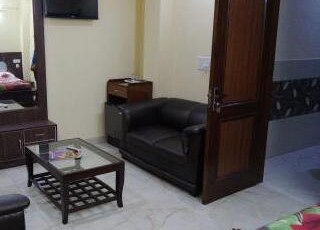 Hotel Ranjit Plaza Room Type - SUIT ROOM