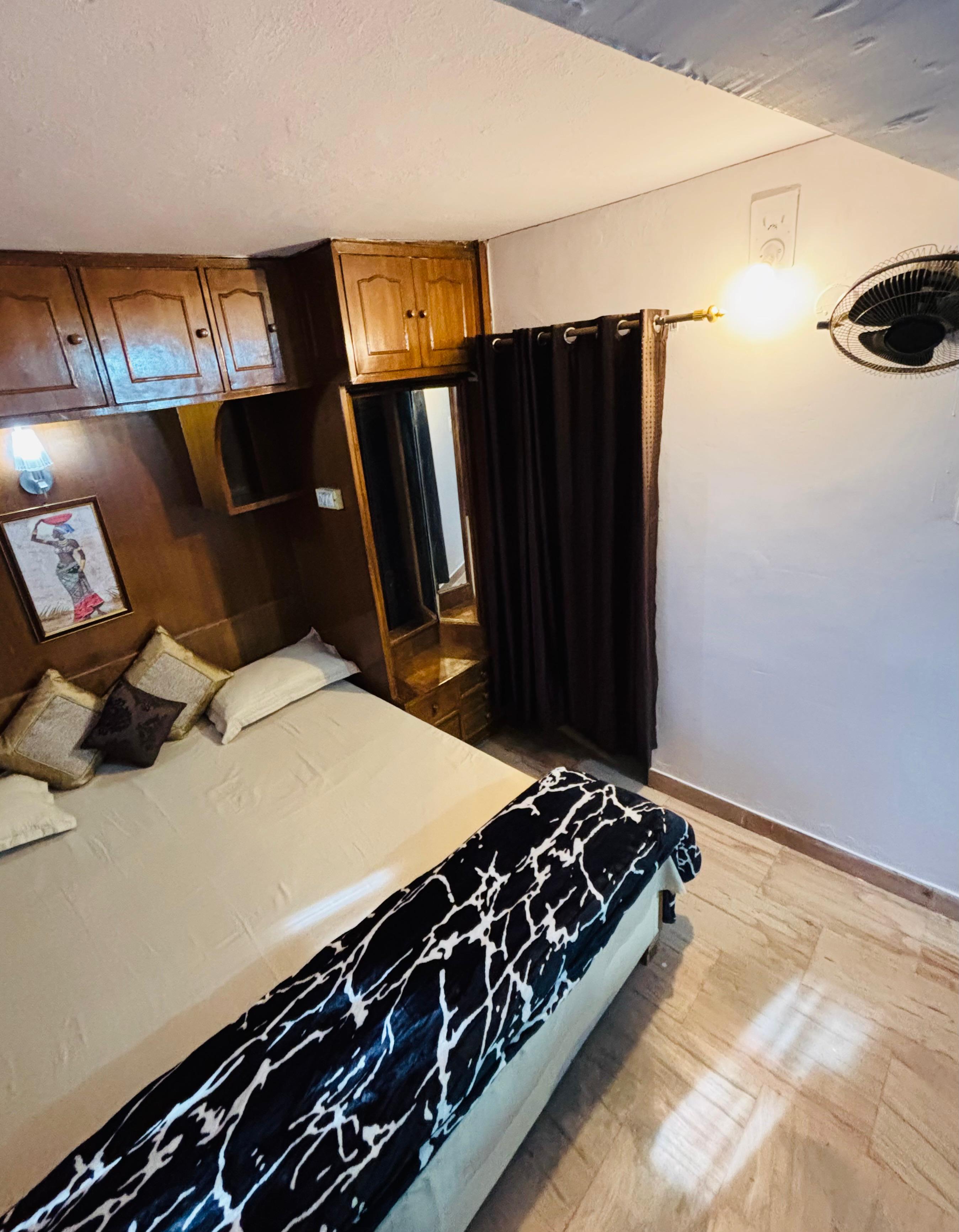 Landour Vintage Homestay - Tap to explore photos