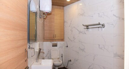 Hotel King, Zirakpur Room Type - Deluxe