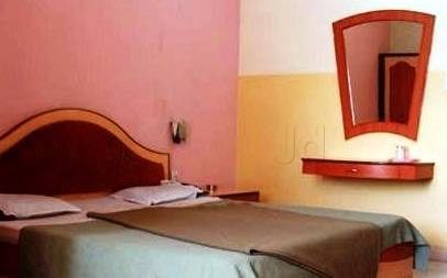 River View Hotel - Tap to explore photos