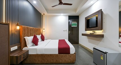 Hotel Platinum Room Type - Superior Deluxe Room