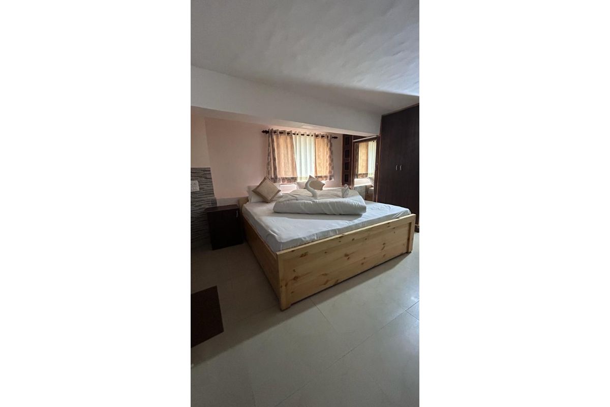 Him Monal Homestay - Tap to explore photos
