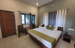 King Room with Garden View