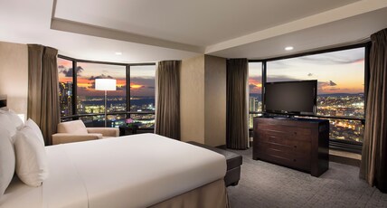 Parc 55 San Francisco - A Hilton Hotel Room Type - Skyline View Room Exclusive
