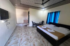 OYO 844214 Samadhan Lodge