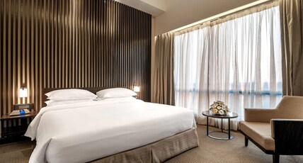 Hyatt Raipur Room Type - 1 King Bed Deluxe