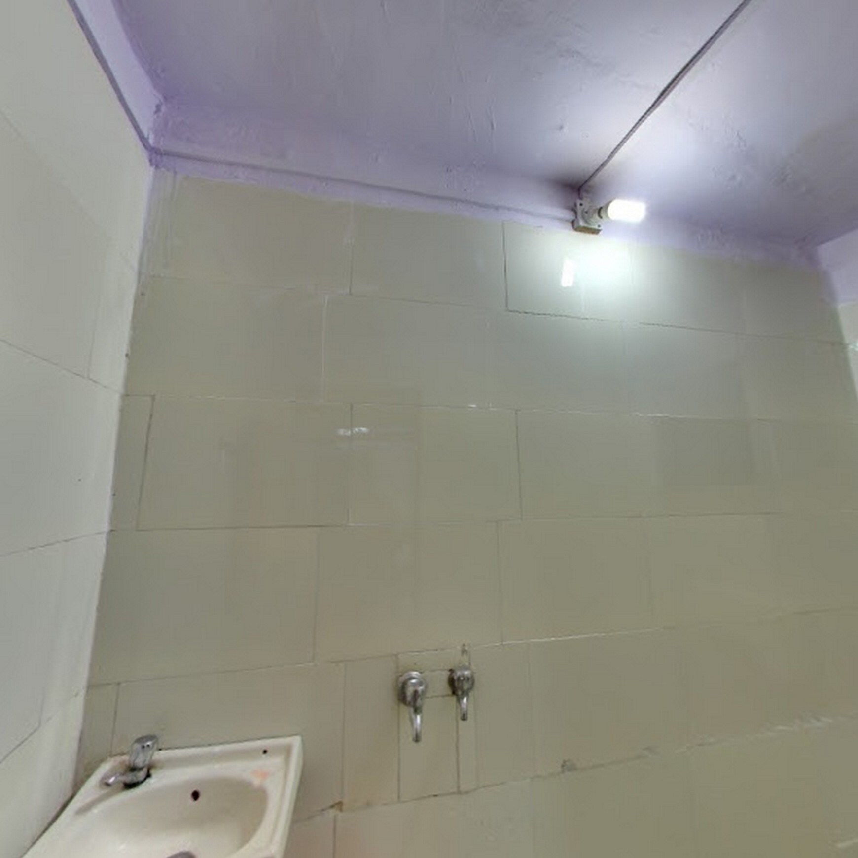 Madhusree Hotel - Tap to explore photos