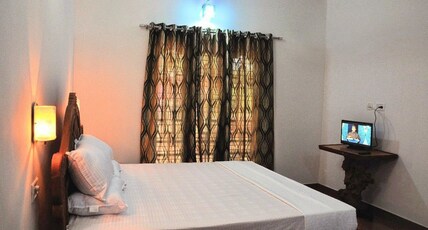 Camelia HomeStay Room Type - Deluxe Room 2