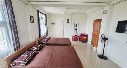 Breeze Hills Inn Cherrapunji Room Type - Family Room