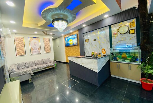Hotel Paras inn 2 - 5 Min walking to Golden Temple