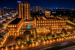 STATUS DINE BANQUET AND RESTAURANT