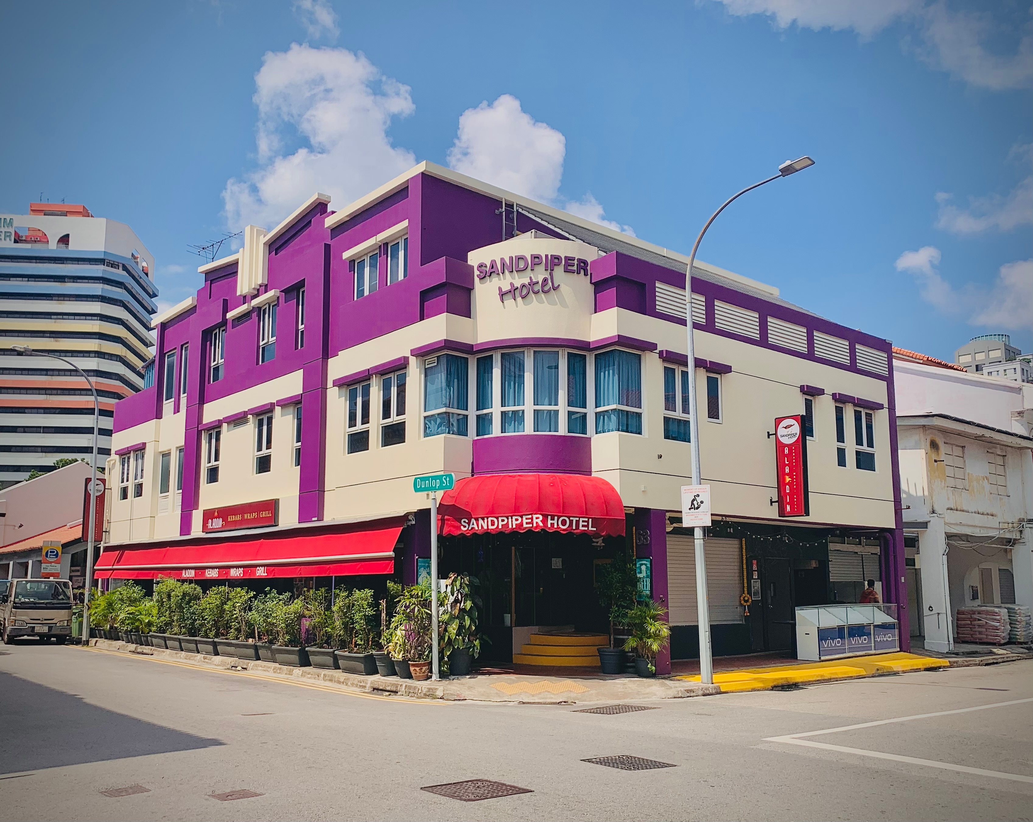 Sandpiper Hotel @ Little India - Tap to explore photos
