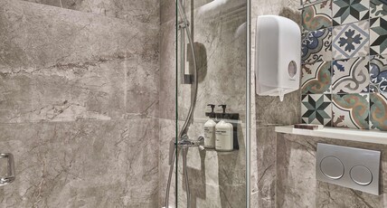 Mercure Icon Singapore City Centre Room Type - CLASSIC 2 SINGLES