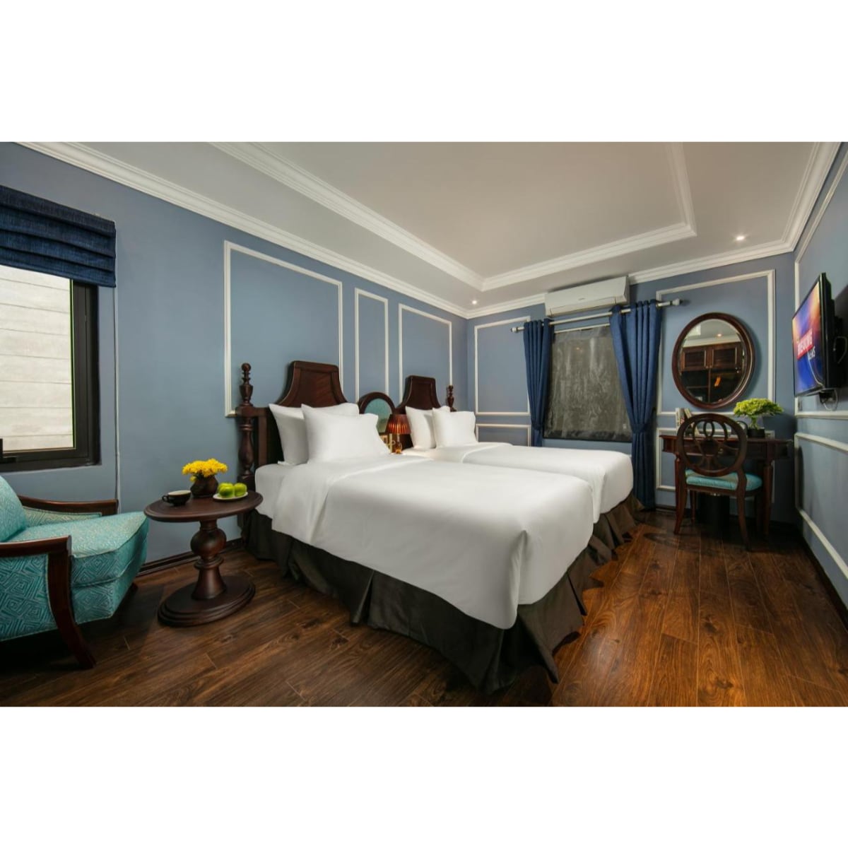 Romantique Hotel De Hanoi - Tap to explore photos