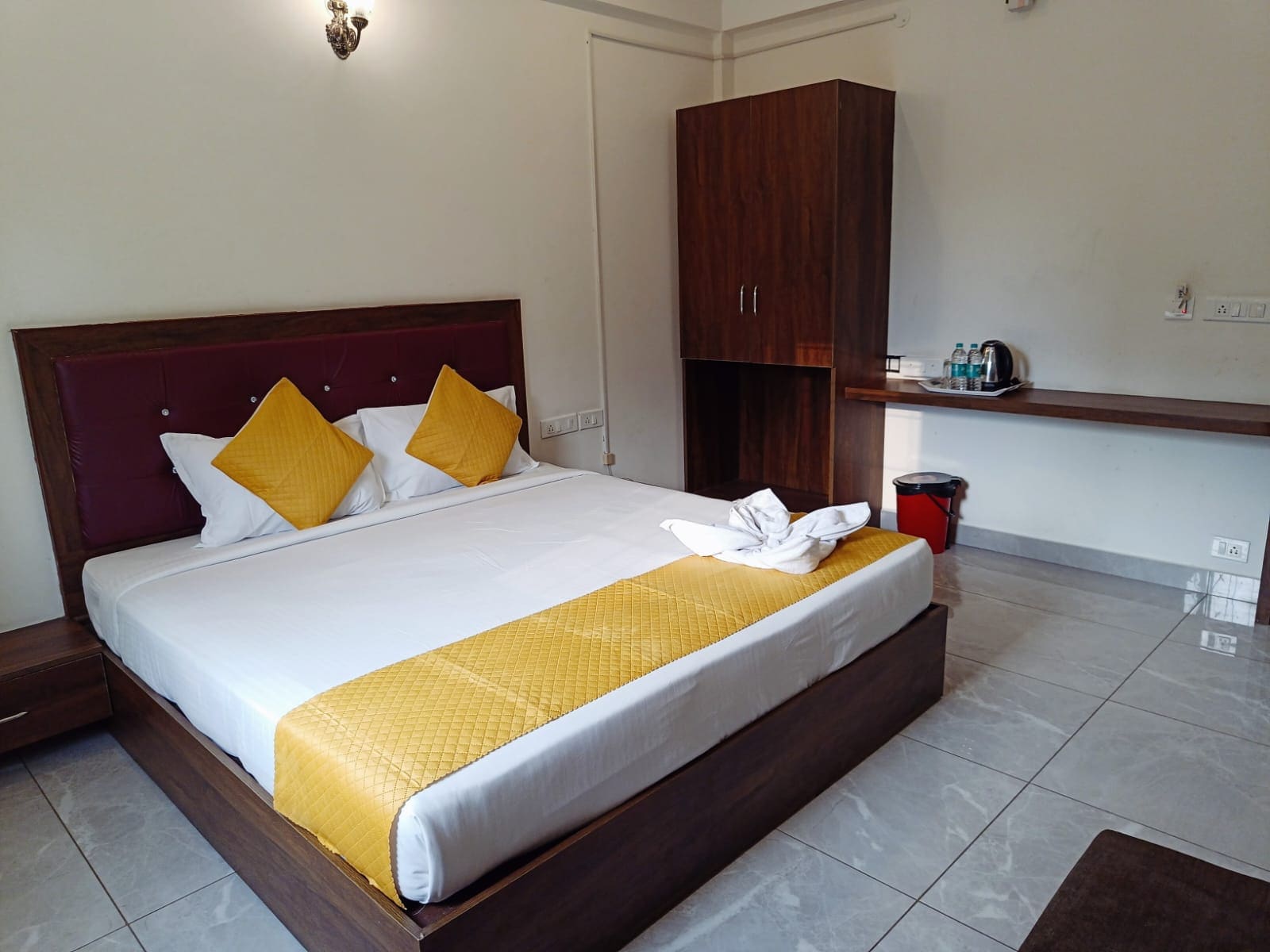 Aeon Hotel - Tap to explore photos