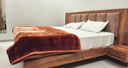 Hotel PARIVAR GARDEN Room Type - Bedroom 2
