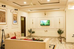 Luxurious 3BHK in Banjara Hills Sujario Homestay