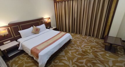 Hotel Dynasty Room Type - Majestic Suite