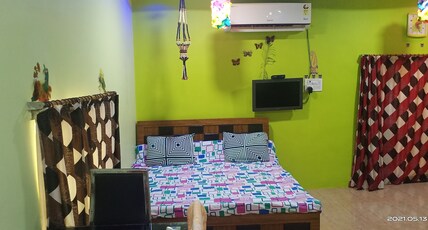 Savali Guest House Room Type - Standard Family AC Room
