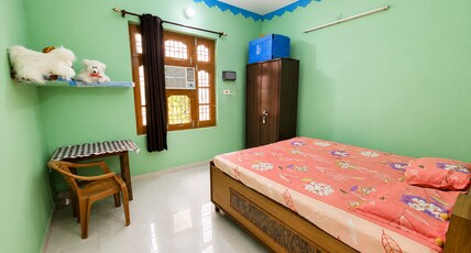 Natural Den Homestay Room Type - Deluxe Room
